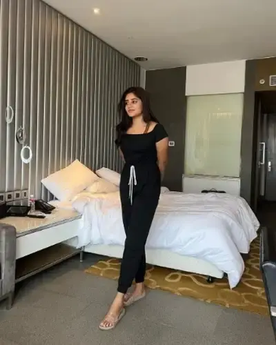 Call Girls Sultanganj Cash On Delivery